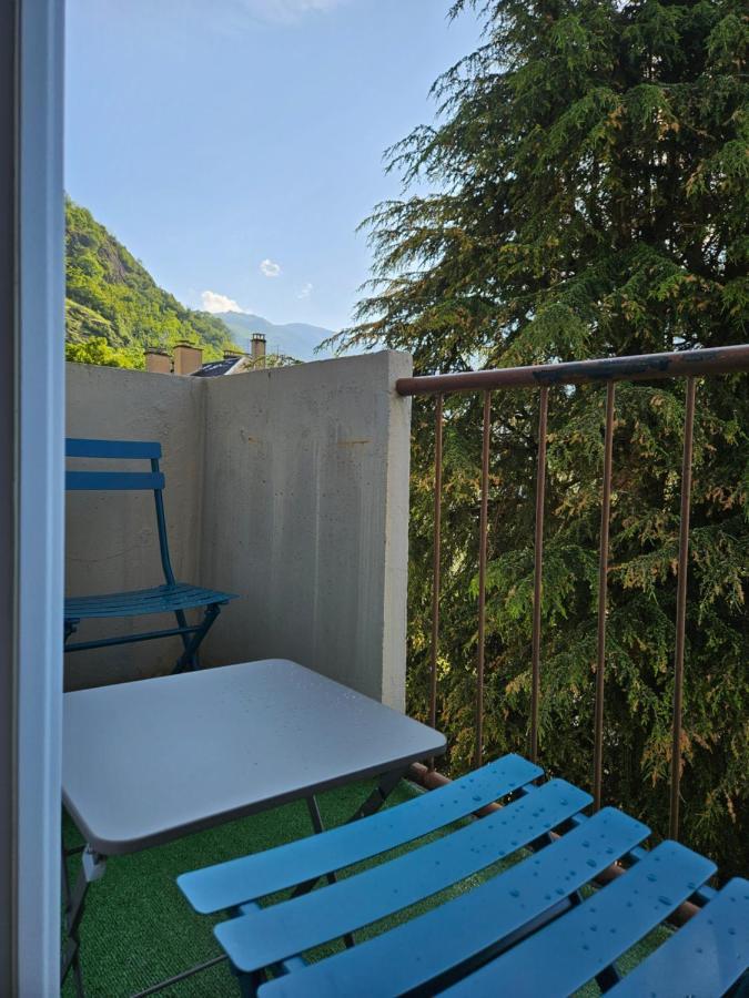 Chez Louise, Appartement T3 A Deux Pas Du Centre Bagneres-de-Luchon Экстерьер фото